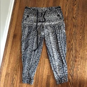 Patterned LOFT pants with tie